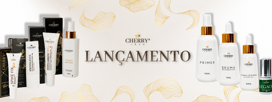 Banner de lançamento da Cherry Lash com produtos para sobrancelhas e extensão de cílios em fundo branco com detalhes dourados.